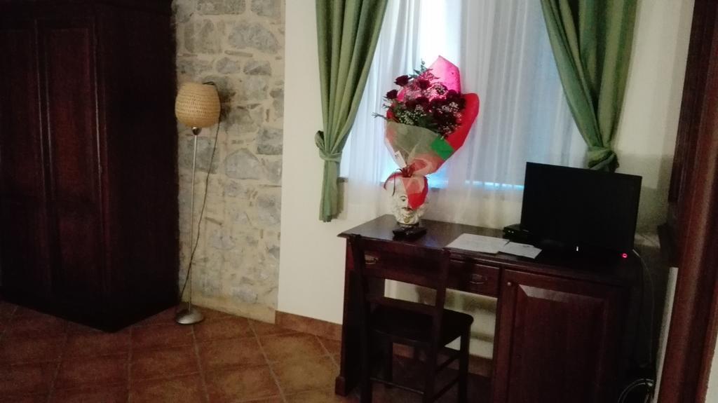 Agriturismo Valle Dell'Etna Roccella Valdemone Zewnętrze zdjęcie
